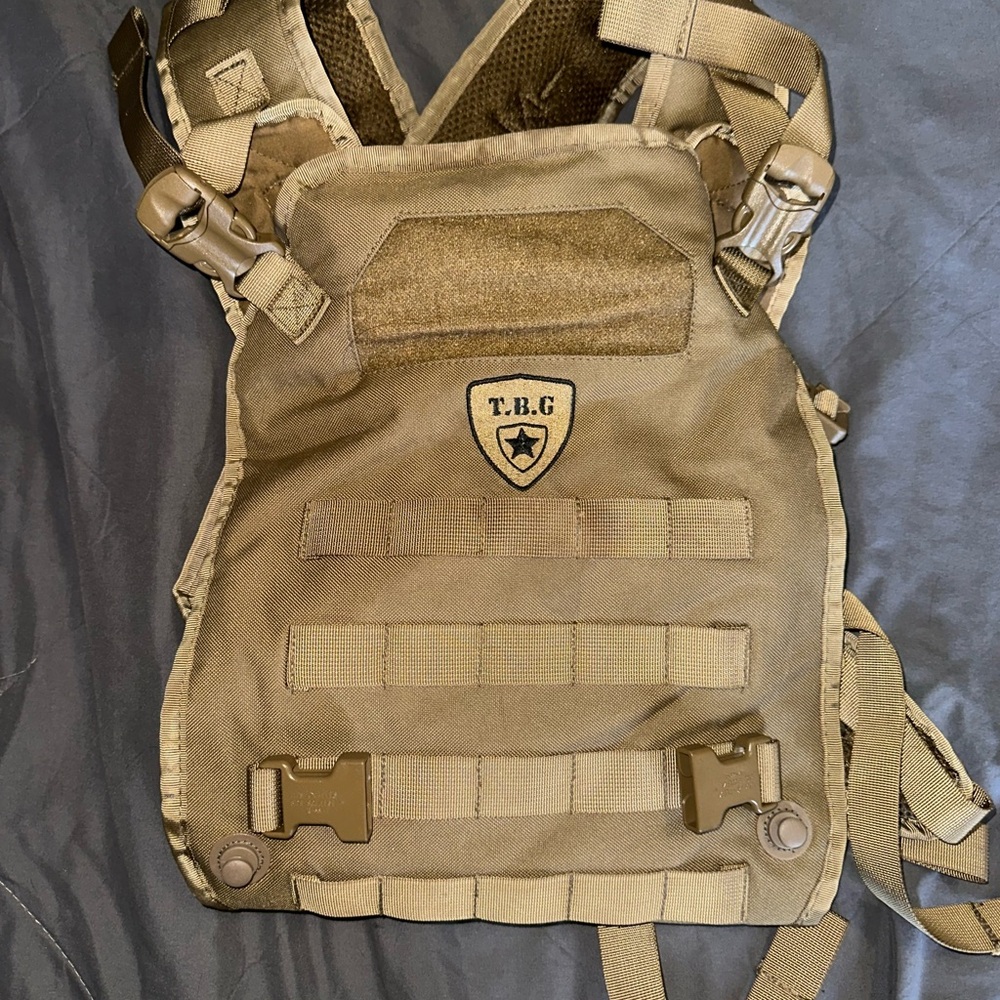 T.B.G. Tactical Vest in Tan and changing mat